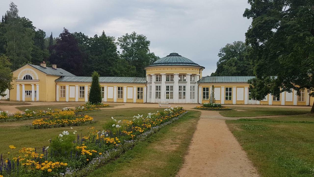Apartman U Kolonady Mariánské Lázně Eksteriør bilde